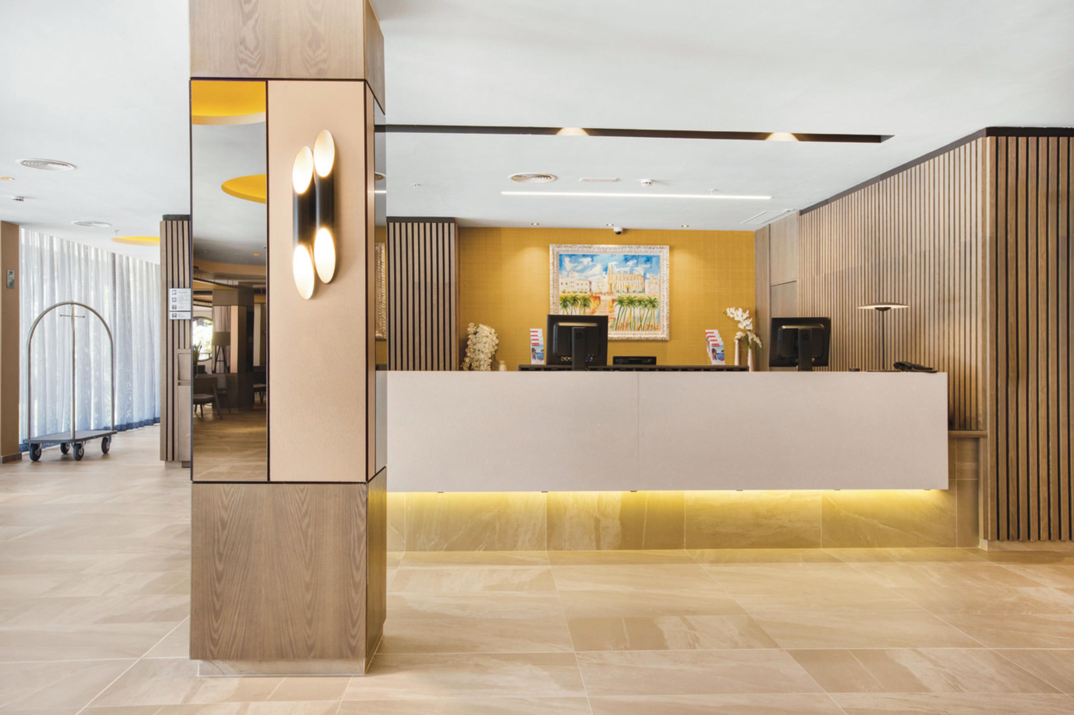 Hotel Riu Festival 플라야 데 팔마 외부 사진